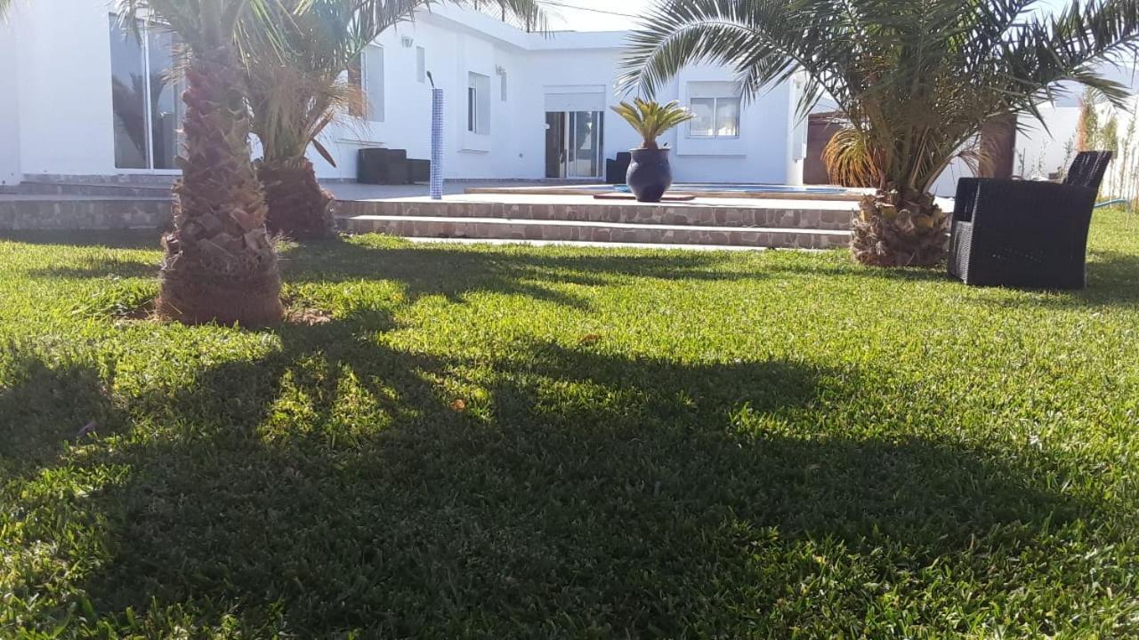 Villa Climatisee Avec Piscine Privee, Ras El Ma Bouarfaten Εξωτερικό φωτογραφία